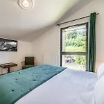 Edelweiss - By Emerald Apartmán